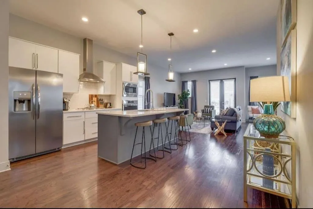 Gorgeous Nashville Home 2Miles To Lower Broadway 0*,