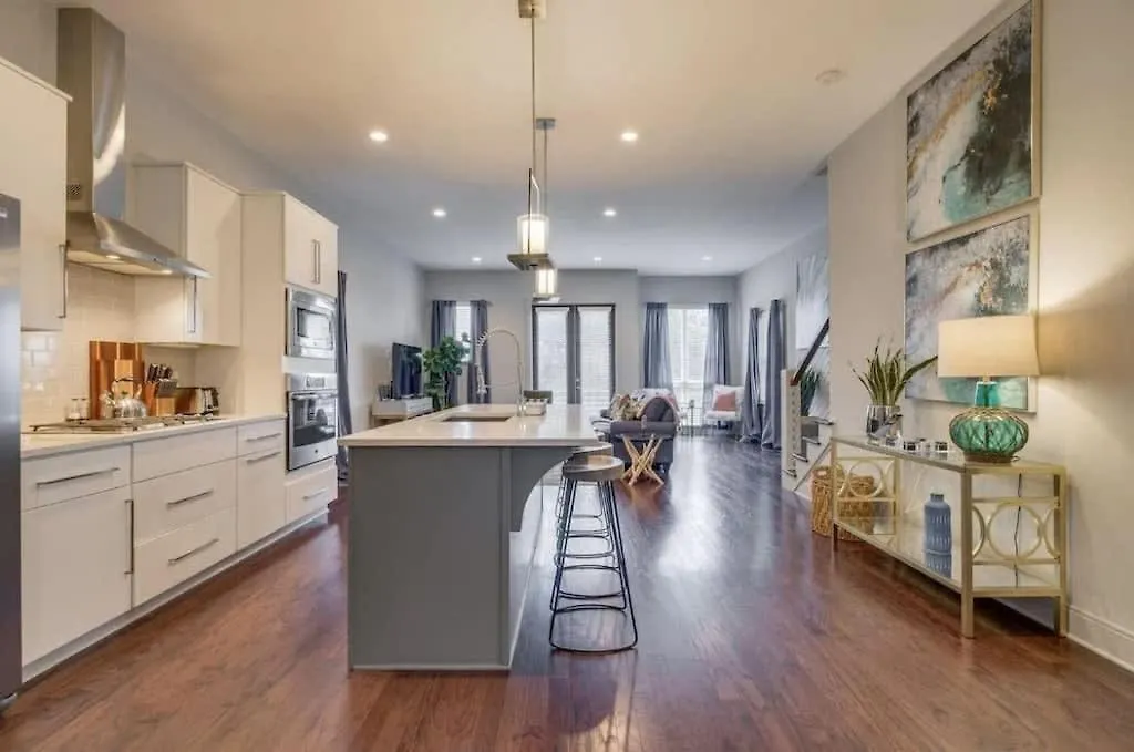 Gorgeous Nashville Home 2Miles To Lower Broadway 0*,  United States